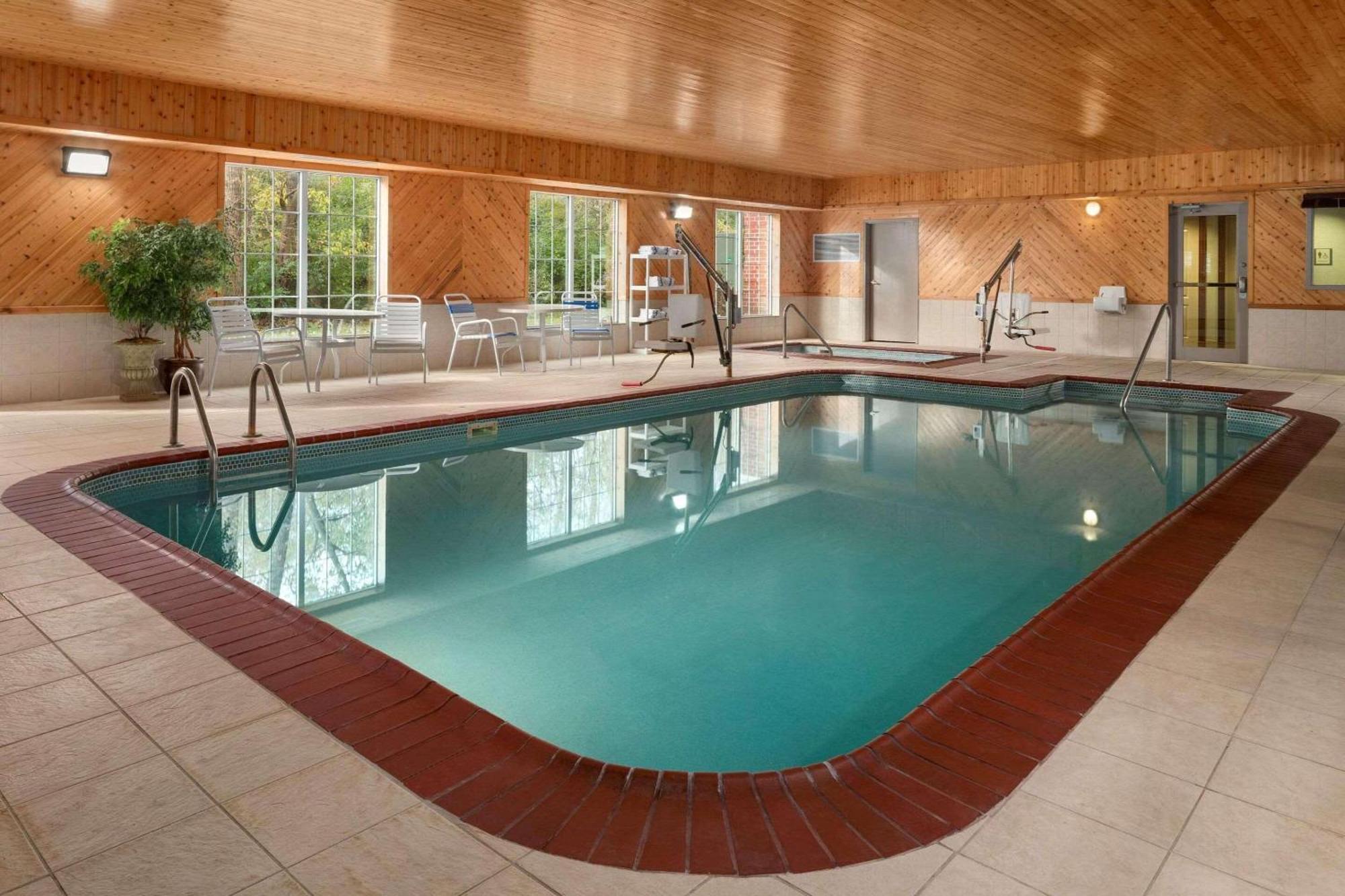 Country Inn & Suites By Radisson, Lima, Oh Экстерьер фото